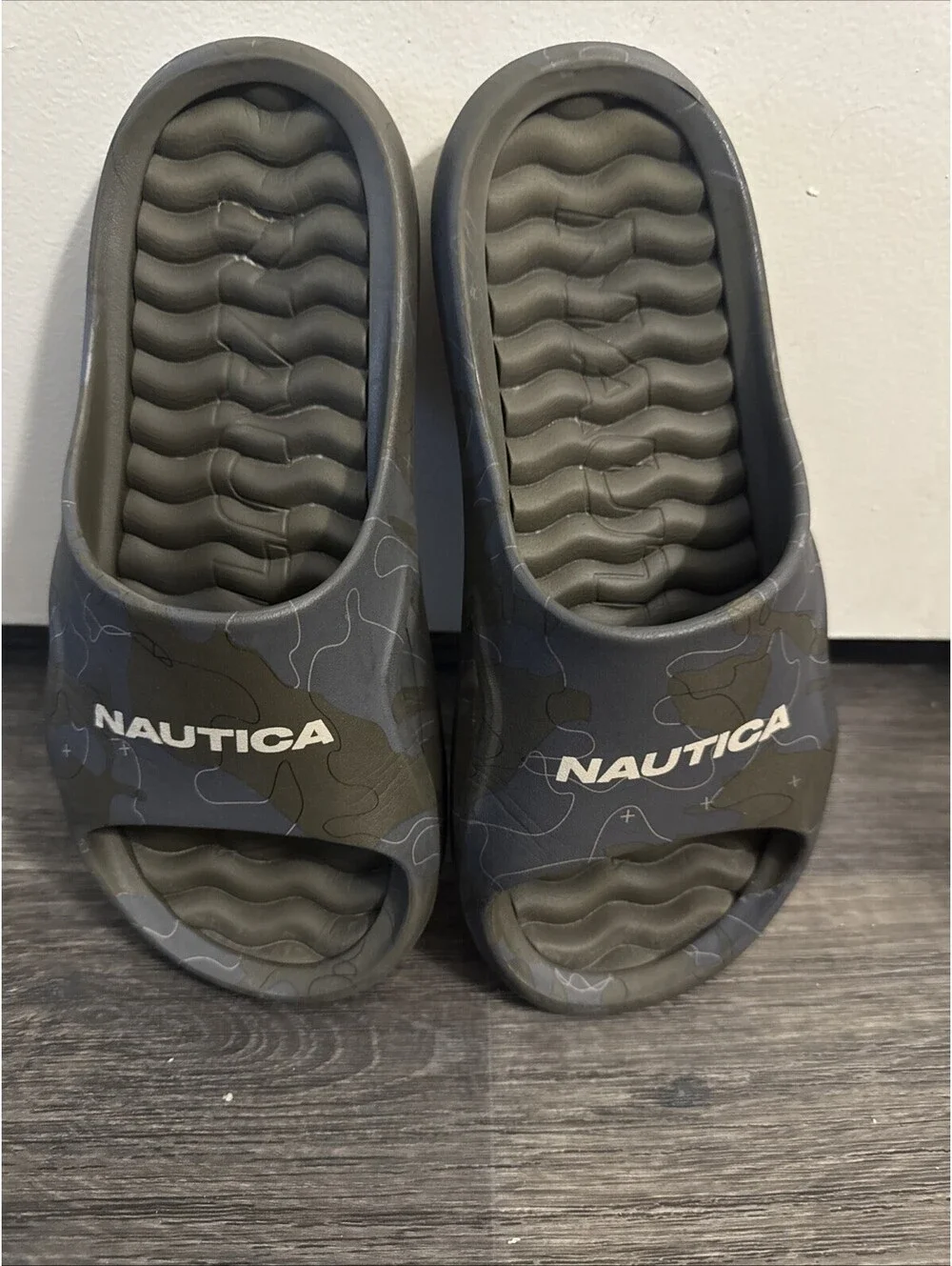 Nautica Kyan Men’s Camo Shower Slide Sandals Olive Green Water Shoes Size 7